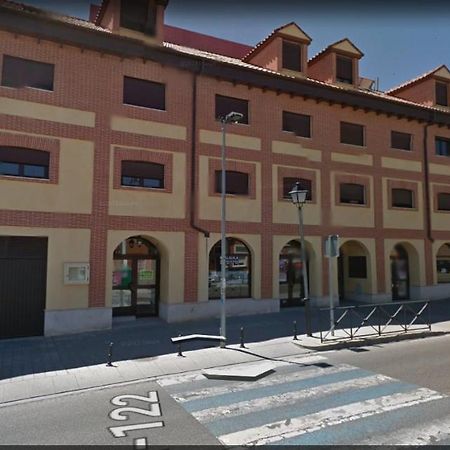 Apartamento "Rascalindes" トルデシリャス エクステリア 写真